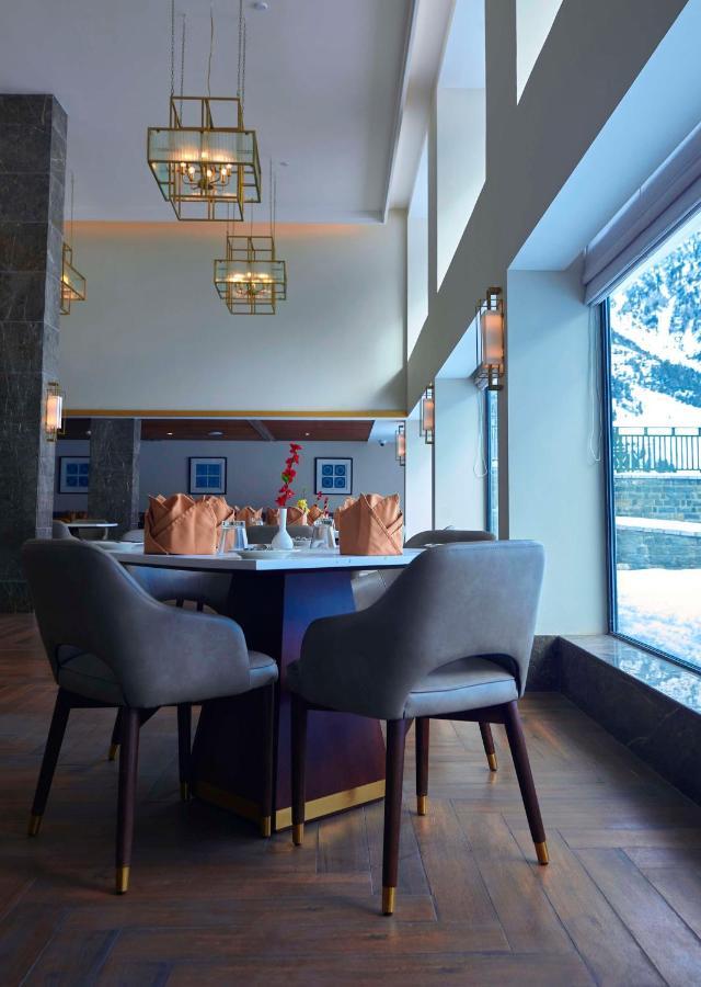 Radisson Hotel Sonāmarg Dış mekan fotoğraf
